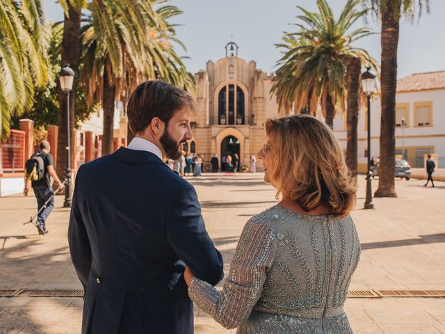 La boda de Juan y Gloria en Badajoz, Badajoz 12