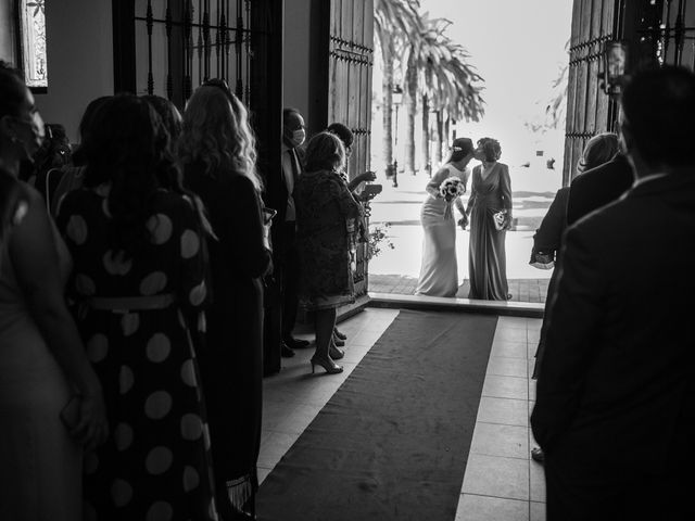 La boda de Juan y Gloria en Badajoz, Badajoz 17