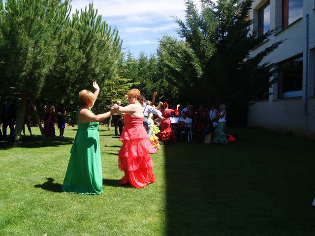 La boda de Camino y Diego en León, León 7