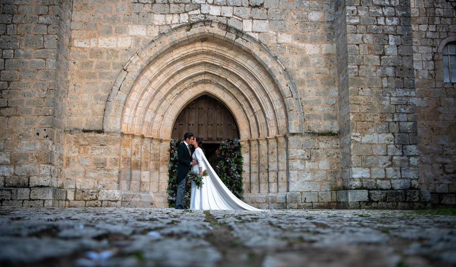 La boda de Jorge y Elena en Valbuena De Duero, Valladolid