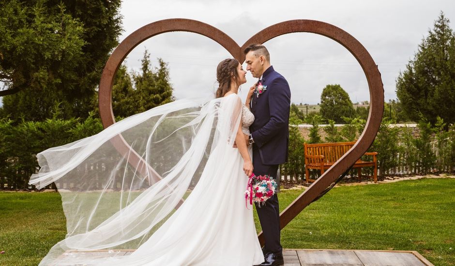 La boda de Miguel  y Eva en Teruel, Teruel