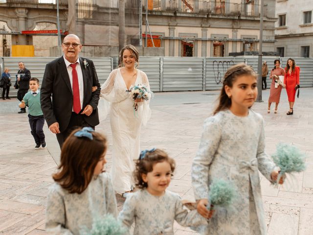 La boda de Ovidio y Eva en Huelva, Huelva 37