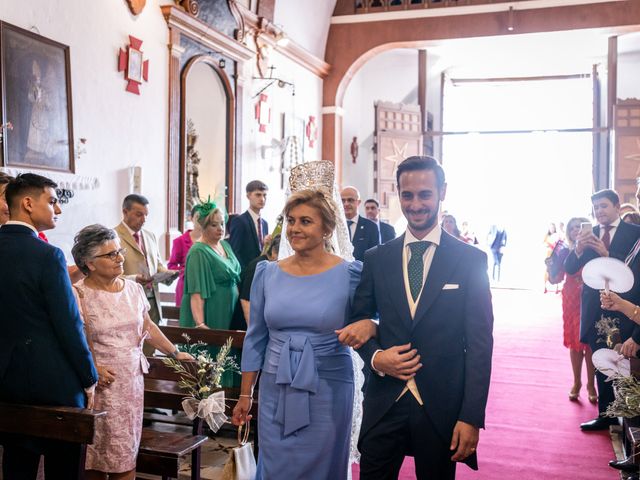 La boda de Verónica y Álvaro en Puente Genil, Córdoba 15