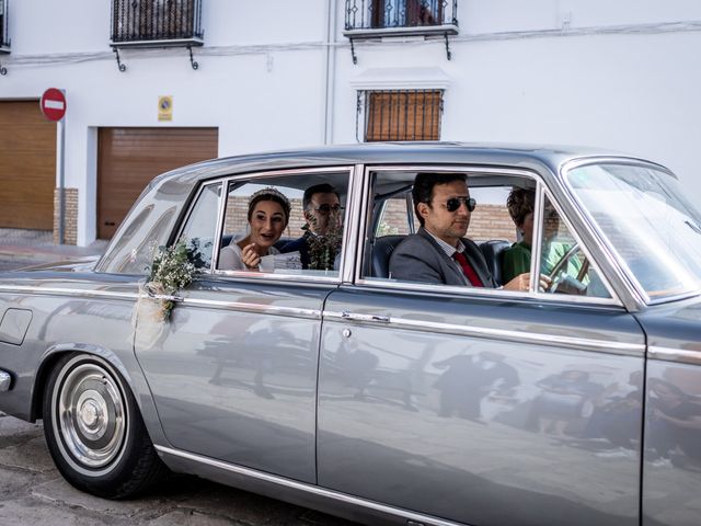 La boda de Verónica y Álvaro en Puente Genil, Córdoba 16