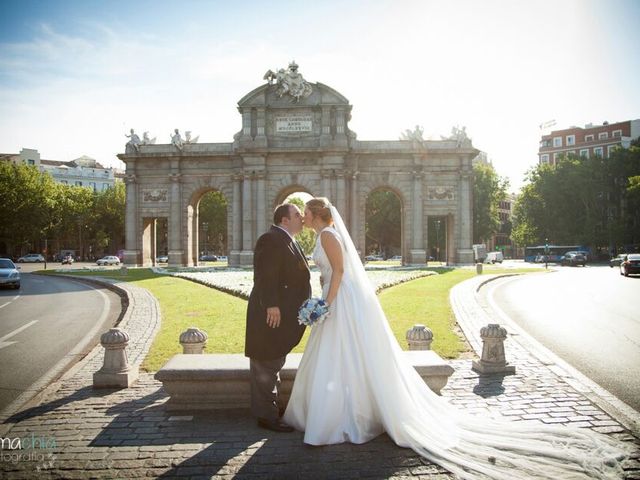 La boda de Miguel y Sole en Madrid, Madrid 29