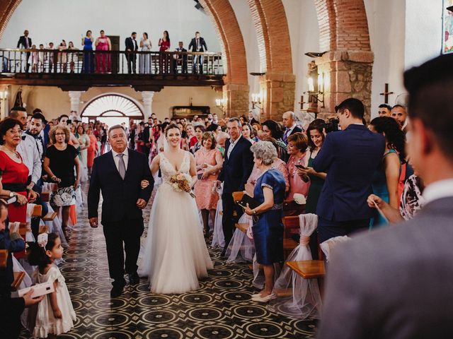 La boda de Grego y Sara en Ballesteros De Calatrava, Ciudad Real 46
