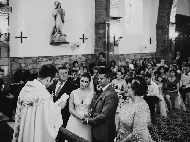 La boda de Grego y Sara en Ballesteros De Calatrava, Ciudad Real 50