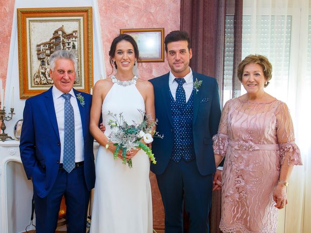 La boda de Silvia y Loren en Belmonte, Cuenca 32