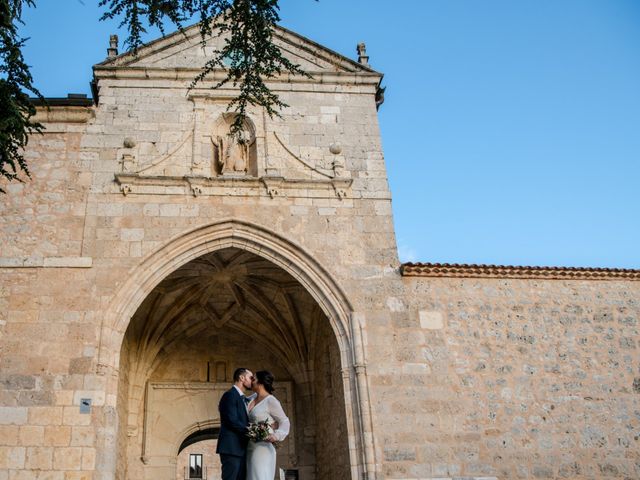 La boda de Cristian y Laura en San Bernardo, Valladolid 22