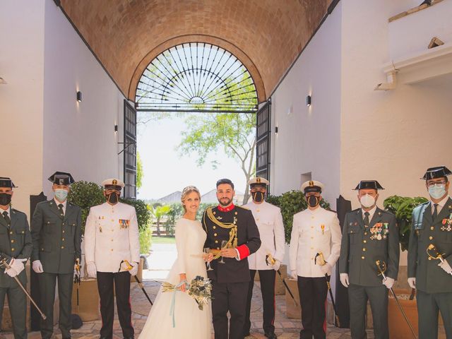 La boda de Adrián y Tanya en Los Palacios Y Villafranca, Sevilla 19
