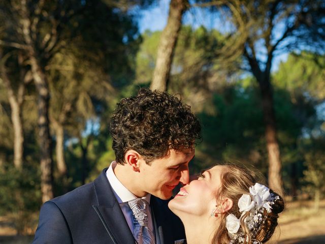 La boda de Gonzalo y Nura en Pozal De Gallinas, Valladolid 19