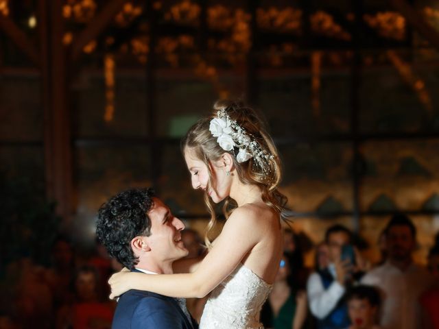 La boda de Gonzalo y Nura en Pozal De Gallinas, Valladolid 31