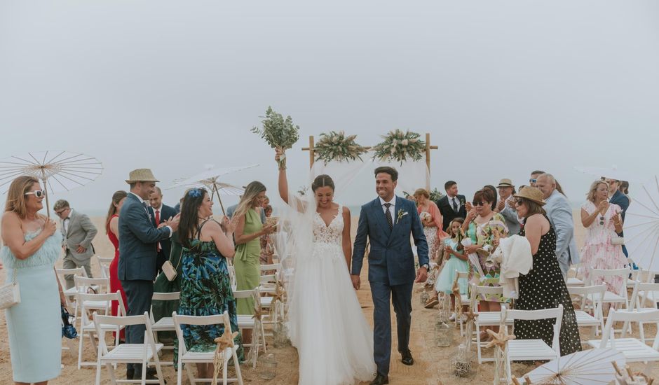 La boda de Jesús y Alba en Conil De La Frontera, Cádiz