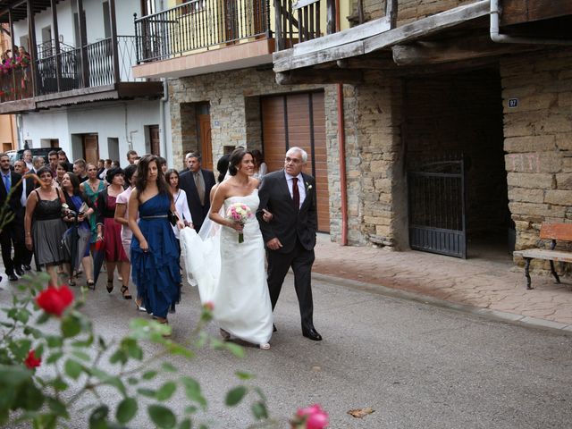 La boda de Loli y César  en San Pedro De Olleros, León 44