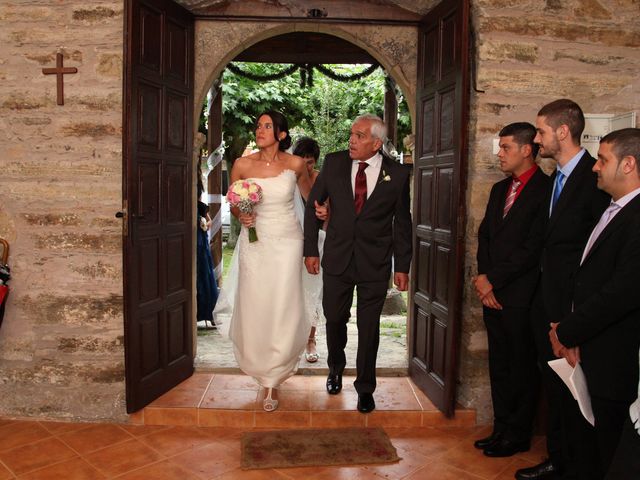 La boda de Loli y César  en San Pedro De Olleros, León 46