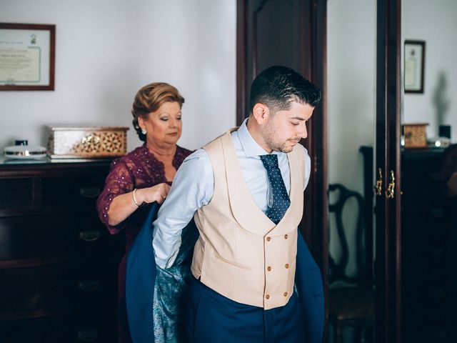 La boda de Manuel y Leticia en Dos Hermanas, Sevilla 17