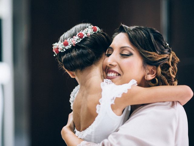 La boda de Manuel y Leticia en Dos Hermanas, Sevilla 25