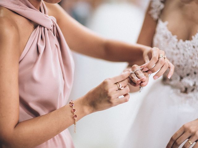 La boda de Manuel y Leticia en Dos Hermanas, Sevilla 30