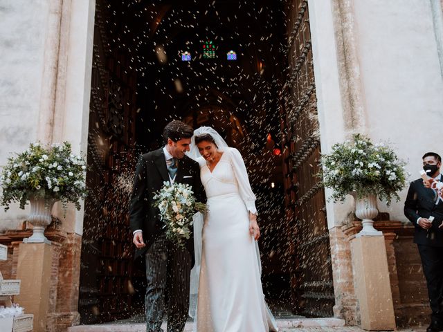 La boda de Almudena y Enrique en Carmona, Sevilla 44