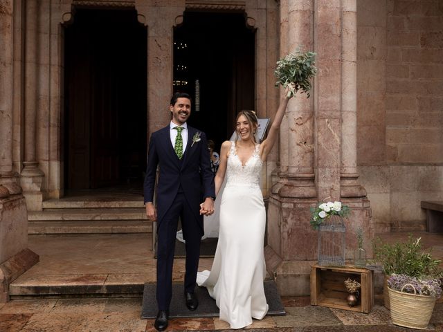 La boda de Javier y Lorena en Cangas De Onis, Asturias 43