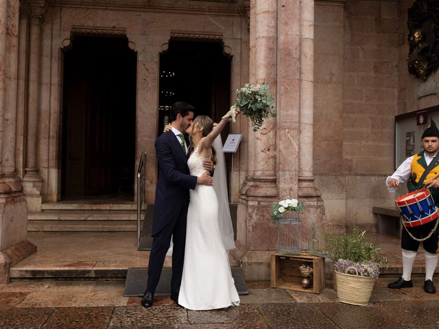 La boda de Javier y Lorena en Cangas De Onis, Asturias 44