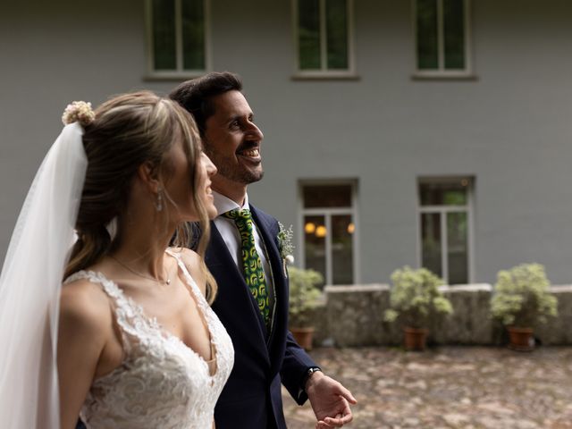 La boda de Javier y Lorena en Cangas De Onis, Asturias 57