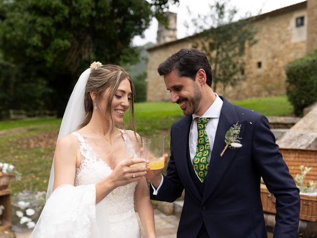 La boda de Javier y Lorena en Cangas De Onis, Asturias 69