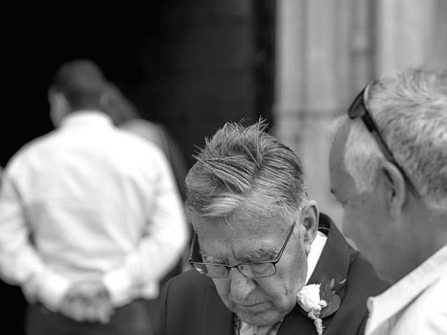 La boda de Jose María y Marina en Talamanca Del Jarama, Madrid 16