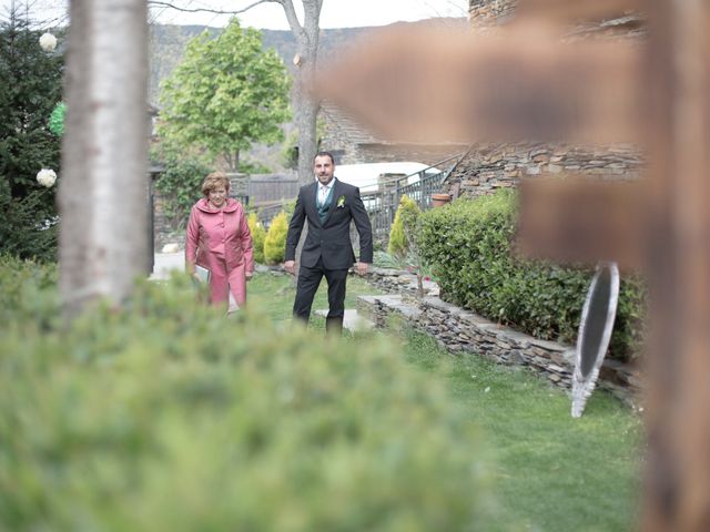 La boda de Roberto y Isabel en Campillo De Ranas, Guadalajara 55