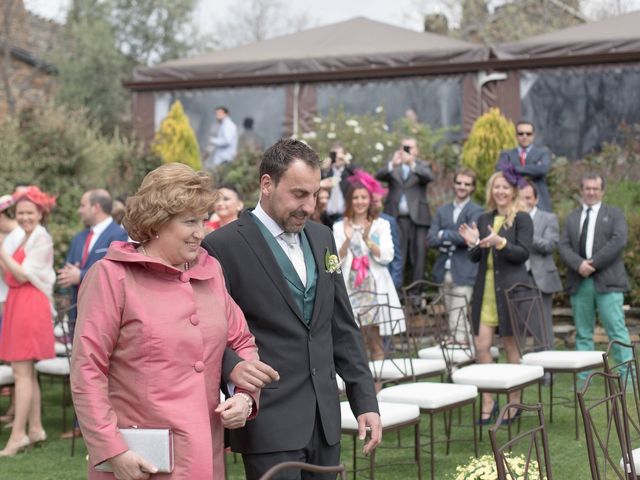 La boda de Roberto y Isabel en Campillo De Ranas, Guadalajara 60