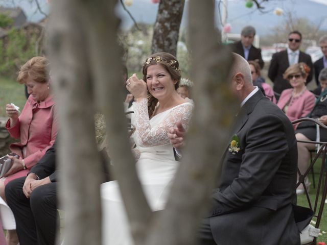 La boda de Roberto y Isabel en Campillo De Ranas, Guadalajara 76