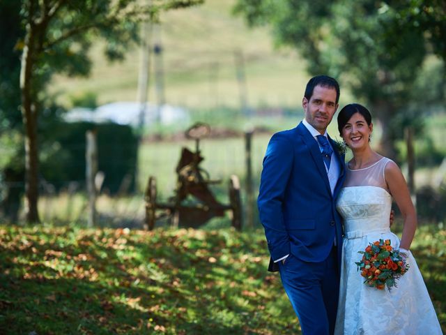 La boda de Gorka y Esther en Atxondo, Vizcaya 23