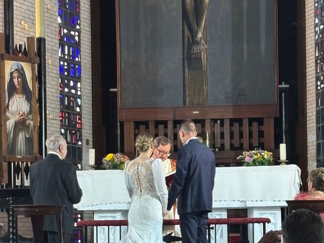 La boda de Jesús  y Cristina en Sevilla, Sevilla 4