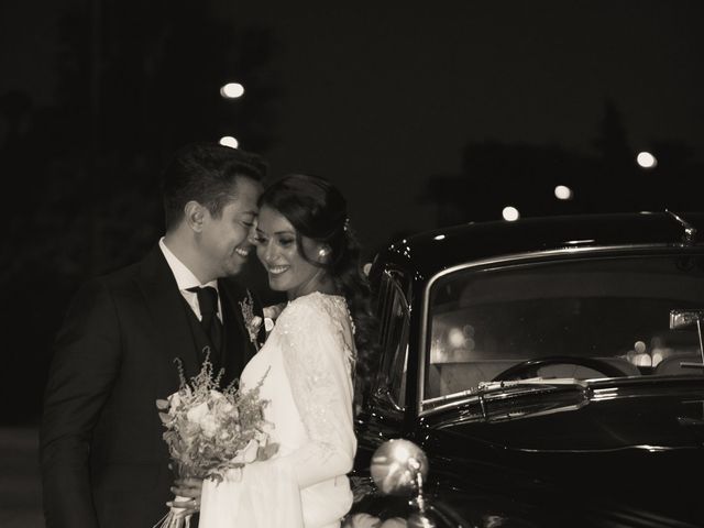 La boda de Gabriel y Marta en Sevilla, Sevilla 39