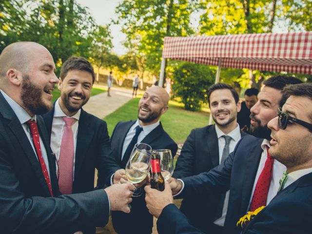 La boda de Carlos y Elena en Santa Gadea Del Cid, Burgos 36