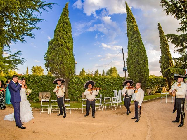La boda de Paco y Meis en Torrelodones, Madrid 35