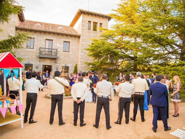 La boda de Paco y Meis en Torrelodones, Madrid 39