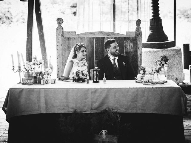 La boda de Edorta y Naiara en Loiu, Vizcaya 28