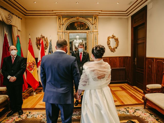 La boda de Javi y Ramona en Vitoria-gasteiz, Álava 81