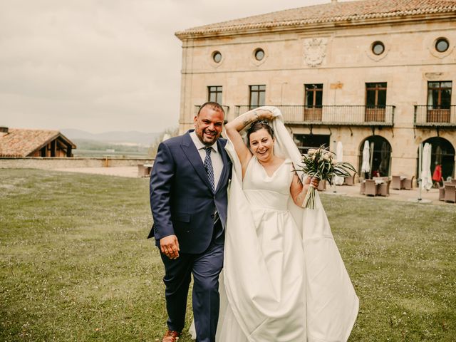 La boda de Javi y Ramona en Vitoria-gasteiz, Álava 106