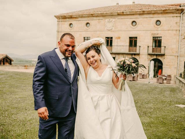 La boda de Javi y Ramona en Vitoria-gasteiz, Álava 108