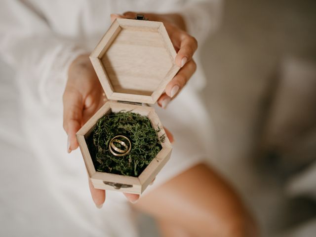 La boda de Douglas y Iris en Monzon, Huesca 12