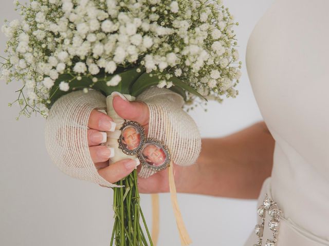 La boda de Isaac y Elisabeth en Salteras, Sevilla 6