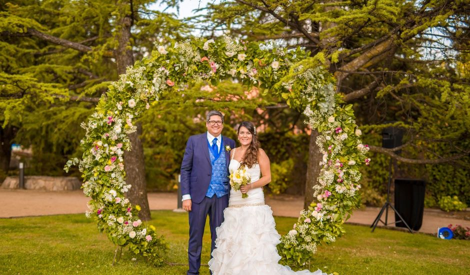 La boda de Paco y Meis en Torrelodones, Madrid