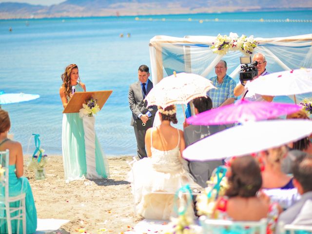 La boda de Maxi y Cris en La Manga Del Mar Menor, Murcia 17