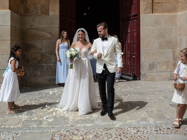 La boda de Melina y Maximilian en Valverdon, Salamanca 19
