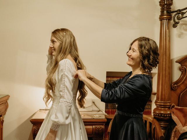 La boda de Adorian y Valentina en Villarrobledo, Albacete 2