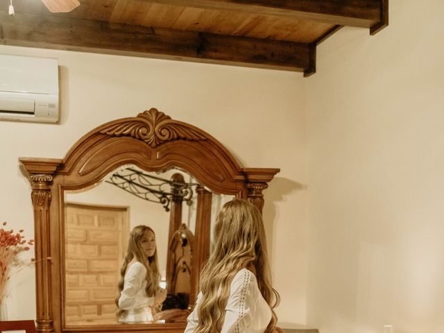 La boda de Adorian y Valentina en Villarrobledo, Albacete 9