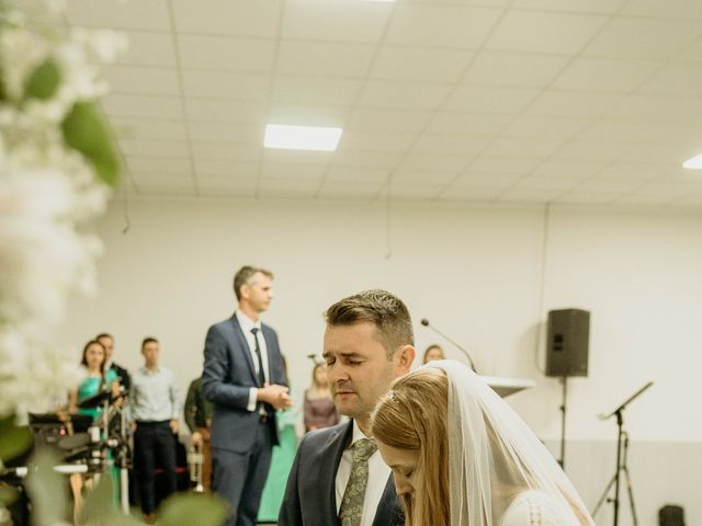 La boda de Adorian y Valentina en Villarrobledo, Albacete 55