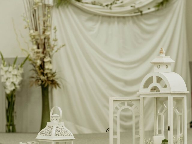 La boda de Adorian y Valentina en Villarrobledo, Albacete 69
